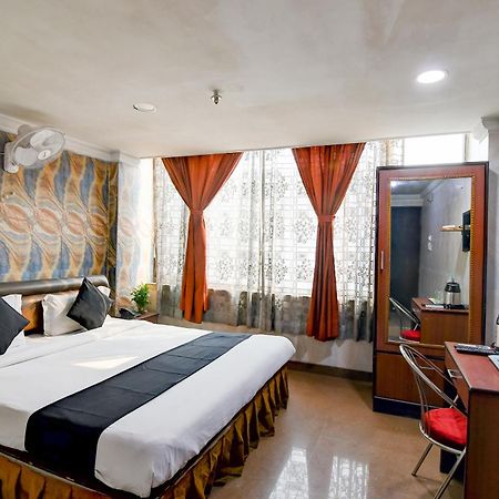 Brill Raj Palace Near City Centre 2 Kolkata Bagian luar foto