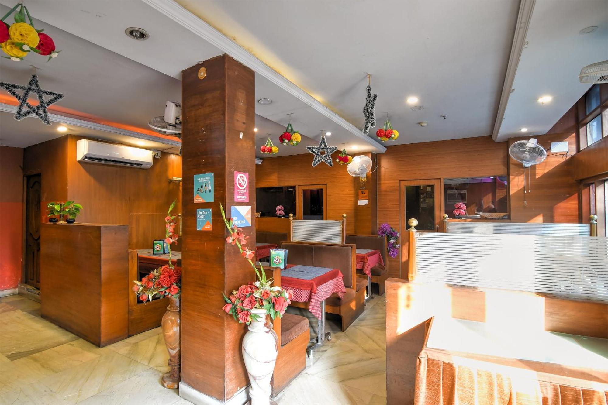 Brill Raj Palace Near City Centre 2 Kolkata Bagian luar foto