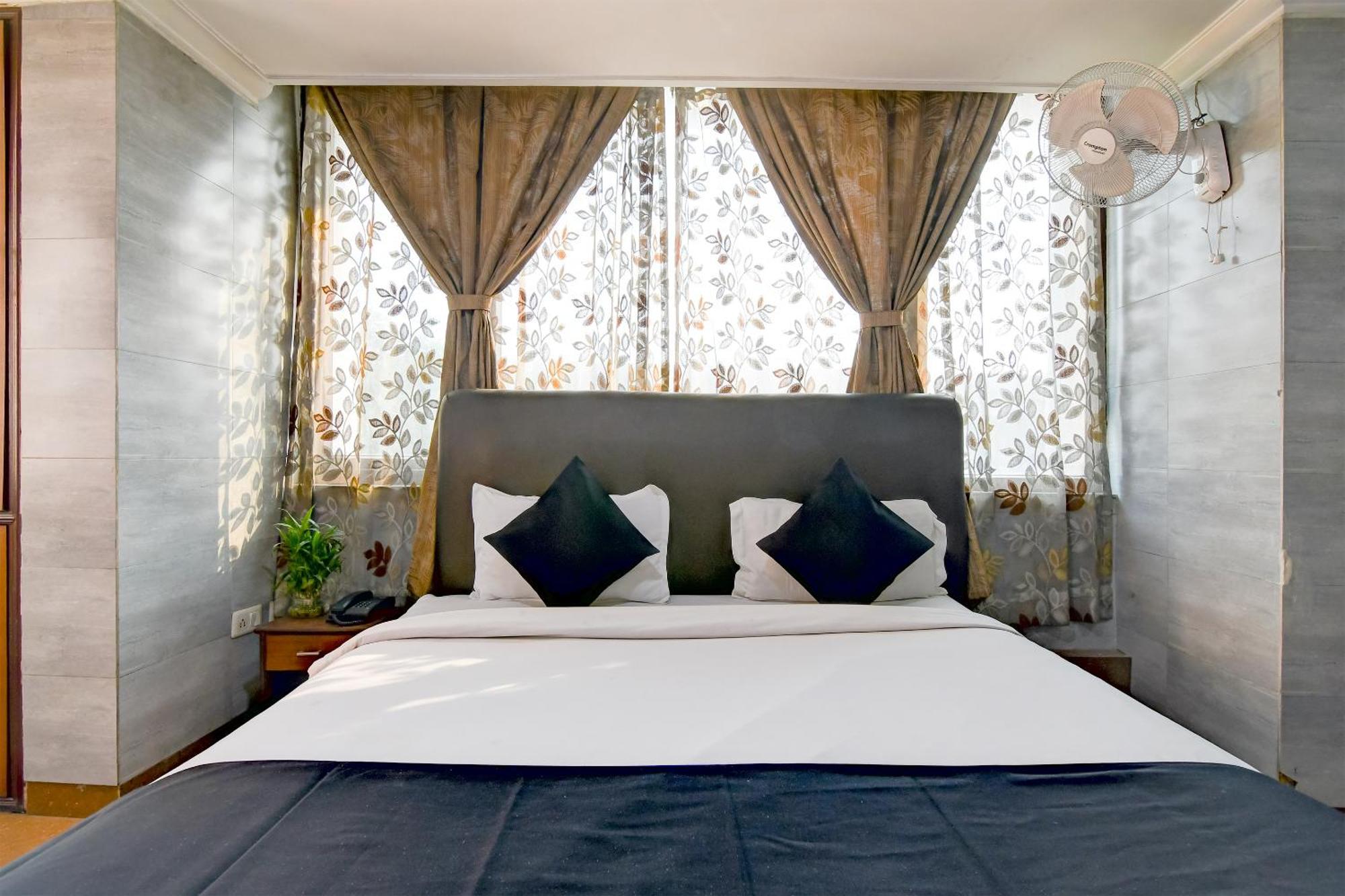 Brill Raj Palace Near City Centre 2 Kolkata Bagian luar foto